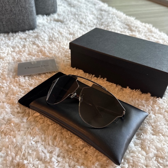 DIOR SO REAL FAST SUNGLASSES - Picture 4 of 7